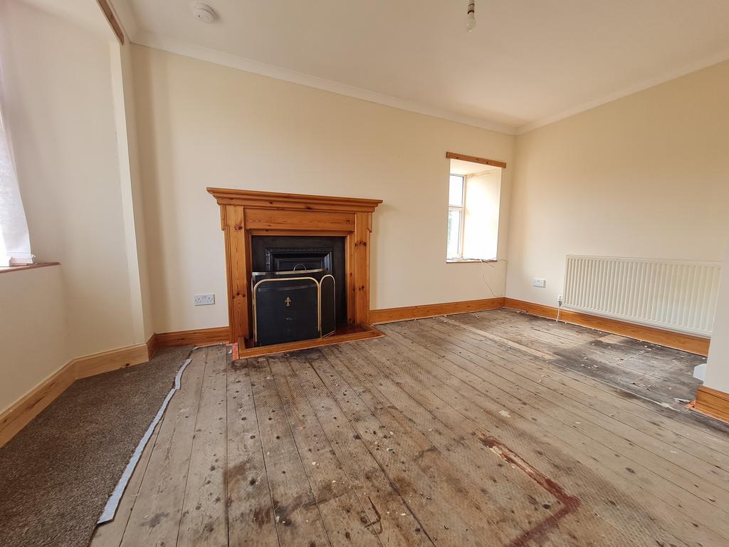 Staffin IV51 3 bed detached house for sale £205,000