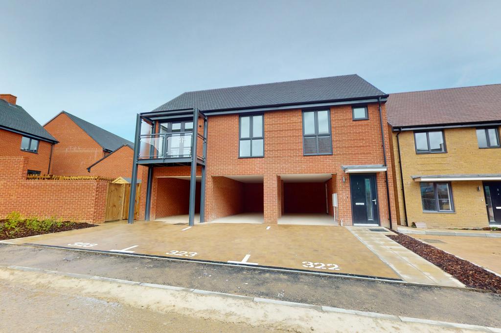 Oaks Barn Lane, Bridgefield, Ashford... 2 bed coach house £1,200 pcm