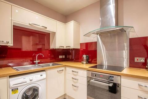 2 bedroom flat to rent, Cowan Road, Shandon, Edinburgh, EH11