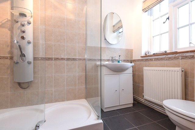 Ensuite