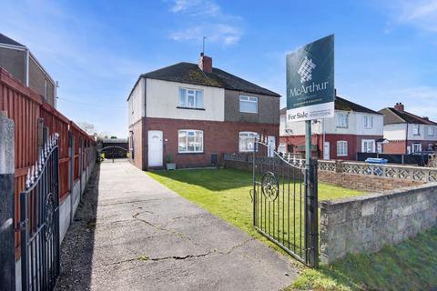 122 Bawtry Road, Harworth, Doncaster, DN11 8NS