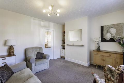 122 Bawtry Road, Harworth, Doncaster, DN11 8NS