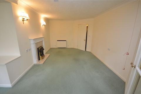 1 bedroom apartment for sale, Old Bedford Road, Luton, Bedfordshire, LU2