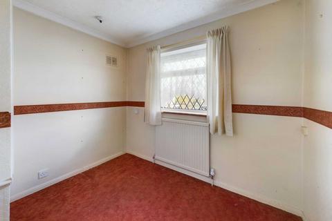 2 Brickmakers Lane, Hemel Hempstead, HP3 8NY