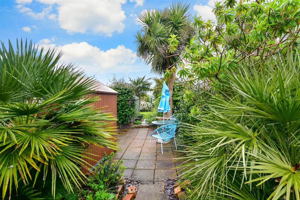 Church Lane, Deal, Kent 2 bed terraced house for sale £350,000