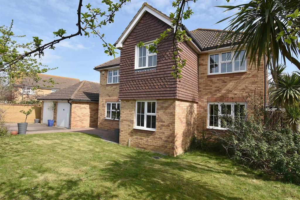 Lodge Field Road, Chestfield, Whitstable 4 bed detached house for sale