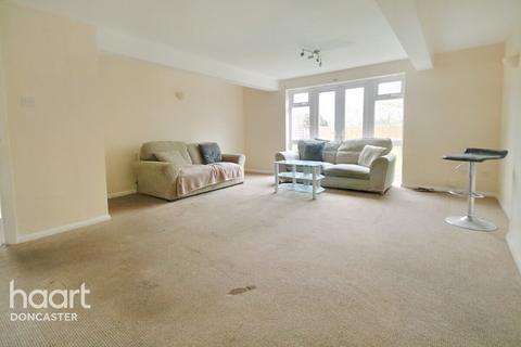 63a Warmsworth Road, Doncaster, DN4 0RP