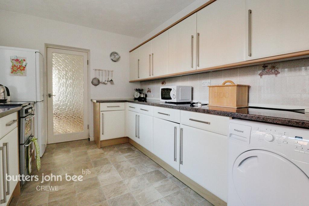 Bedford Street, Crewe 3 bed semidetached house for sale £150,000
