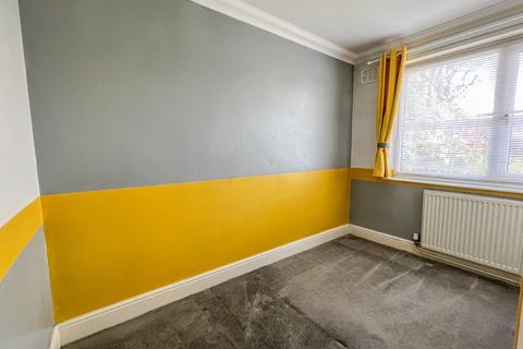 6 Cornhill Avenue, Hockley, SS5 5BZ