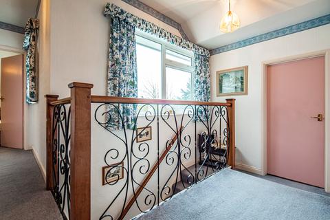 8 Pennypiece, Goring, Reading, RG8 9BY