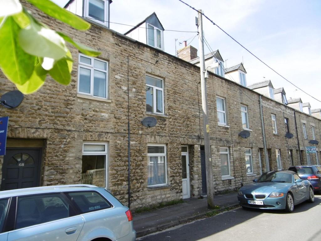 The Crofts, Central Witney 3 bed cottage £1,350 pcm (£312 pw)