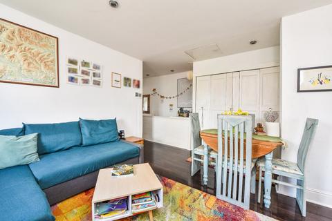 30 Headley Road, Liphook, GU30 7NP