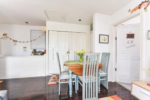 30 Headley Road, Liphook, GU30 7NP