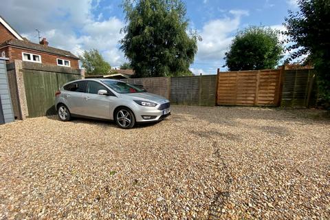 30 Headley Road, Liphook, GU30 7NP