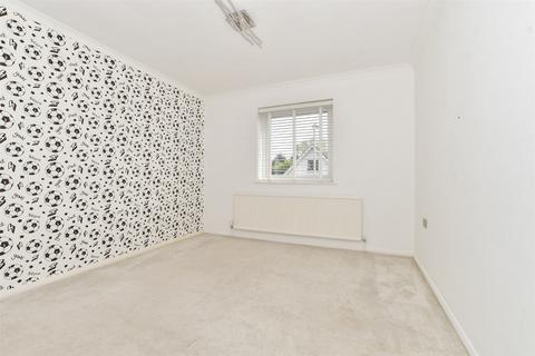 27 Beech Grove, Cliffsend, Ramsgate, CT12 5LD