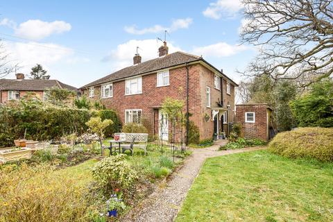 73 Admers Crescent, Liphook, GU30 7HP
