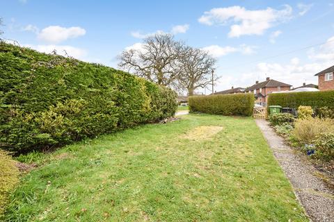 73 Admers Crescent, Liphook, GU30 7HP