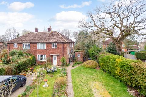 73 Admers Crescent, Liphook, GU30 7HP