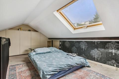 35 Burford Road, Brentford, TW8 0LR