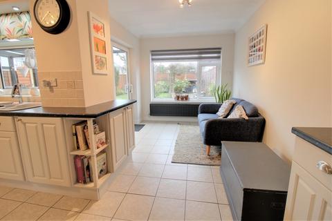 24 Swanbrook, Swindon, SN3 5AJ