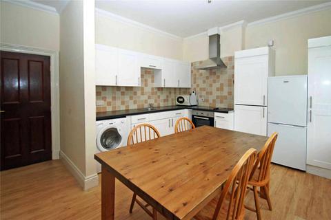 2 bedroom flat to rent, Cardigan Road, Headingley, Leeds, LS6