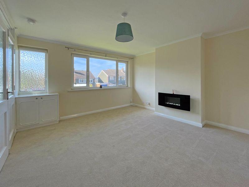 Spinney Close, Exeter 3 bed semidetached house £325,000