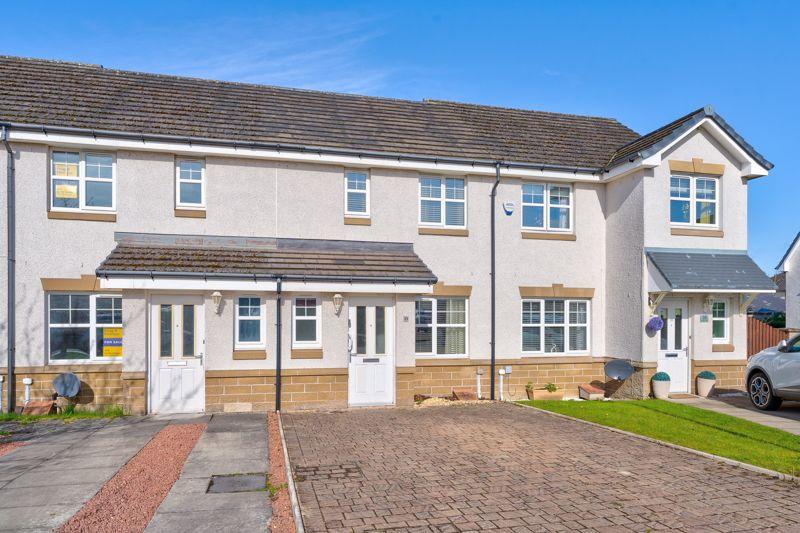 33 Kings Park, Ayr, KA8 9NZ 2 bed terraced house £675 pcm (£156 pw)