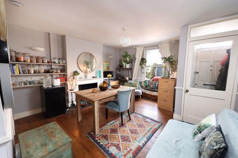 6 High Street, Clifton, Bristol, BS8 2YF