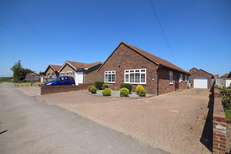 Poulders Road, Sandwich 2 bed bungalow £415,000