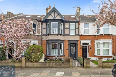 20 Clavering Road, London, E12 5EX