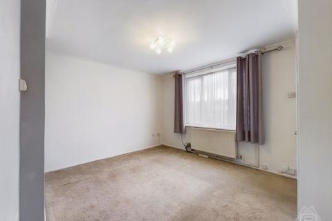 22 Dawley Green, South Ockendon, RM15 5LW