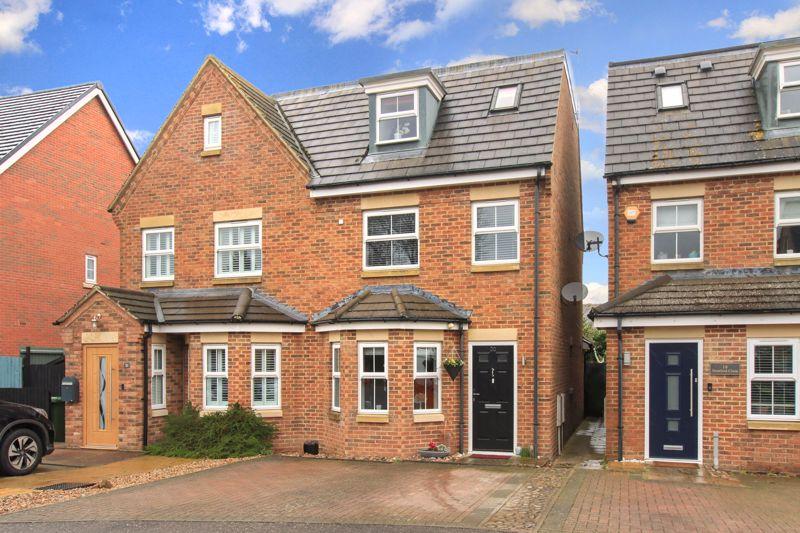 Aston Clinton 4 bed semidetached house for sale £475,000