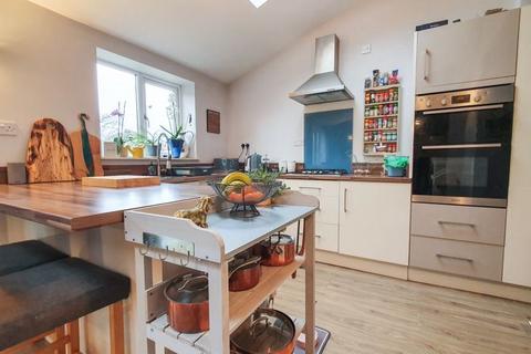 44 Barnwood Avenue, Gloucester, GL4 3AH