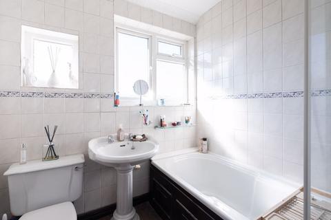 124 Henley Avenue, Sutton, SM3 9SF