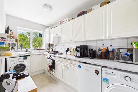 5 Summit Close, Edgware, HA8 6EJ