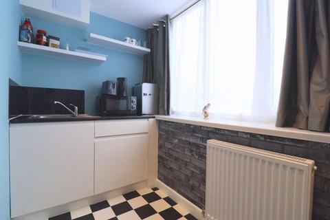 1 bedroom apartment to rent, Faldo Close, Gloucester