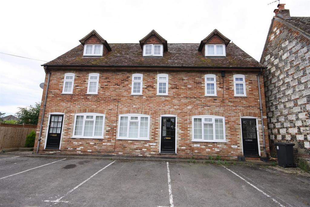 Lower Road, Quidhampton 1 bed flat £695 pcm (£160 pw)