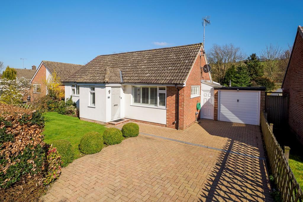 Hog Green, Elham, Canterbury, CT4 3 bed detached house for sale £550,000