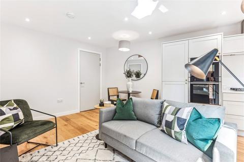 2 bedroom apartment for sale, Battersea High Street, SW11