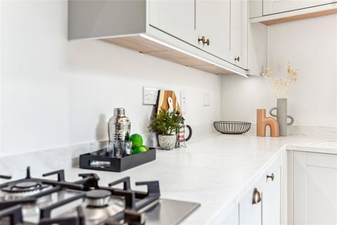 2 bedroom apartment for sale, Battersea High Street, SW11