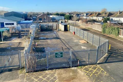 Property to rent, Elms Industrial Estate, Church Road