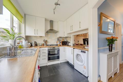 4 Fernbrook Road, London, SE13 5NF