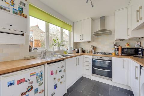 4 Fernbrook Road, London, SE13 5NF
