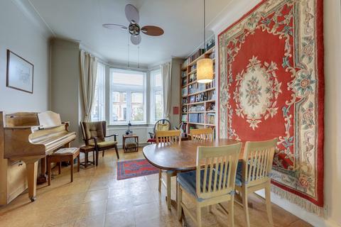 25 Wellmeadow Road, Catford, London, SE13 6SY