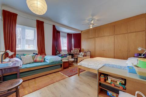 25 Wellmeadow Road, Catford, London, SE13 6SY