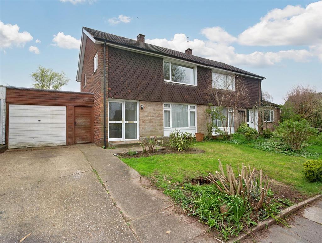 St. Michaels Square, Bramcote 3 bed semidetached house for sale £295,000