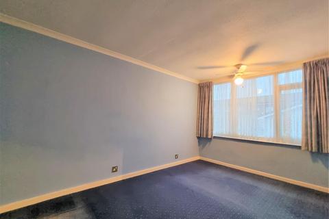 251 Berecroft, Harlow, CM18 7SQ