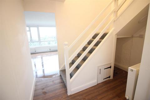 244 Northbrooks, Harlow, CM19 4DJ