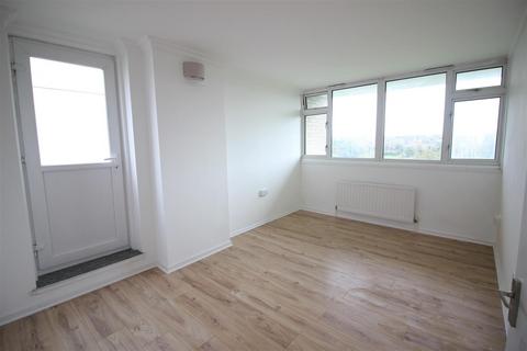 244 Northbrooks, Harlow, CM19 4DJ