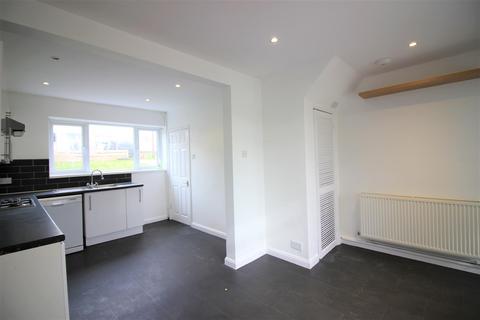 37 Buxton Road, Waltham Abbey, EN9 3PR